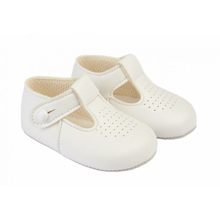 Bay Pods Boys White Soft Shoes