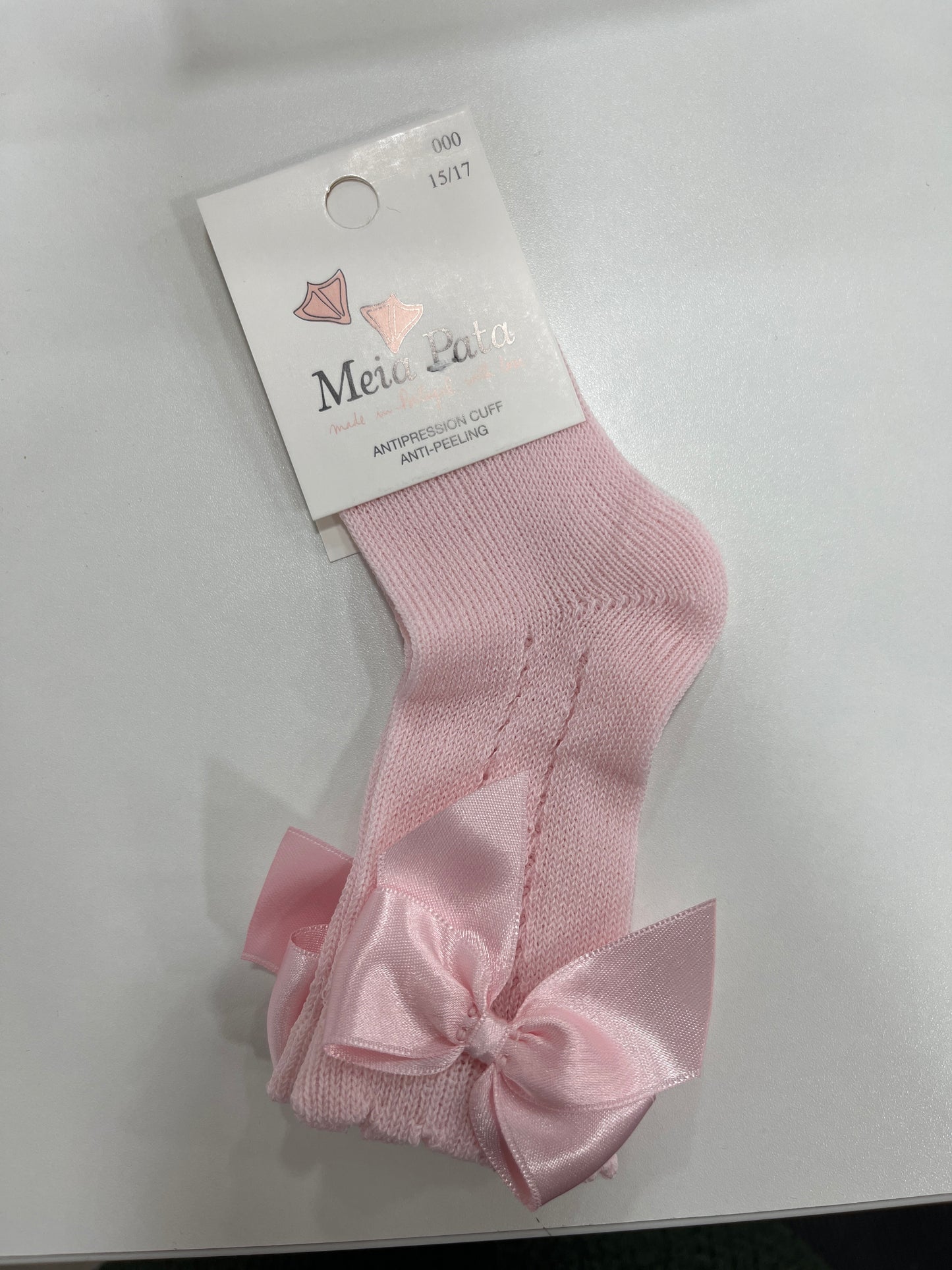 Meia Pata Girls Bow Knee Highs in Pink or White