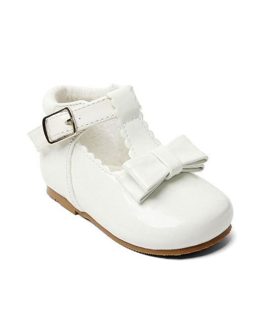 Sevva Girls White Patent Bow Shoes Lux