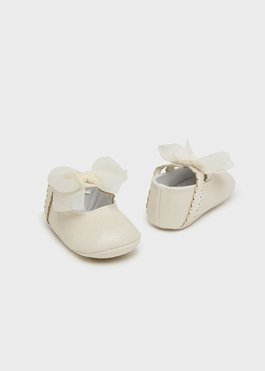 Mayoral Baby Soft Shoes Cream Sparkle Bow Shoes AW24