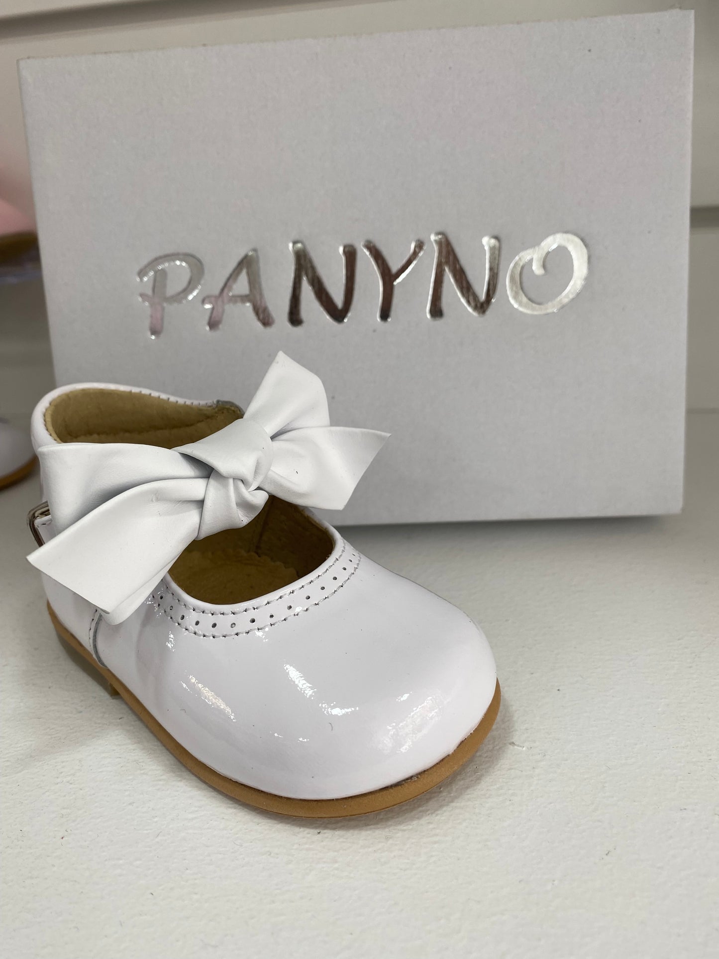 Panyno Girls White Bow Shoes
