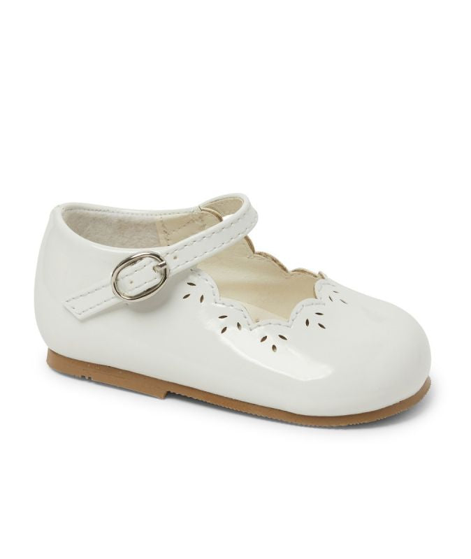 Sevva Girls White Patent Shoes Catalina