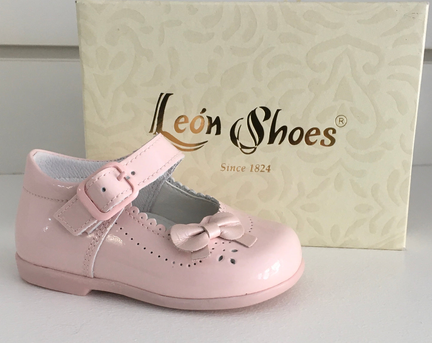 Leon Shoes Patent